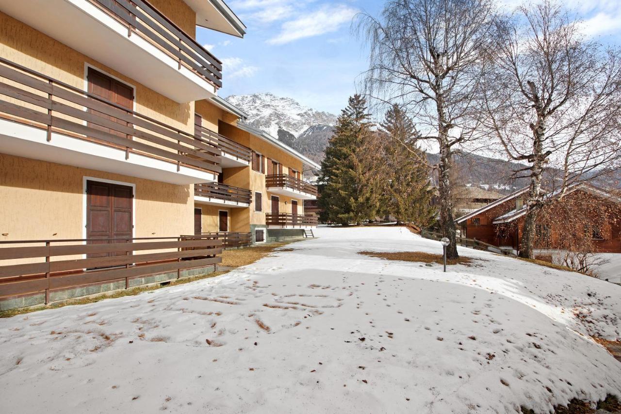 Condominio Solena Bormio Buitenkant foto